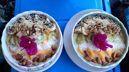 Air's Kitchen & CAFE. Fruit shakes. Poke bowls. Breakfast. Vegan food & Thai cuisine.