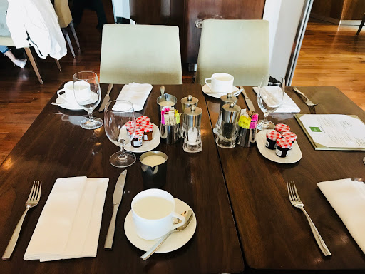 Hotel «Conrad New York», reviews and photos