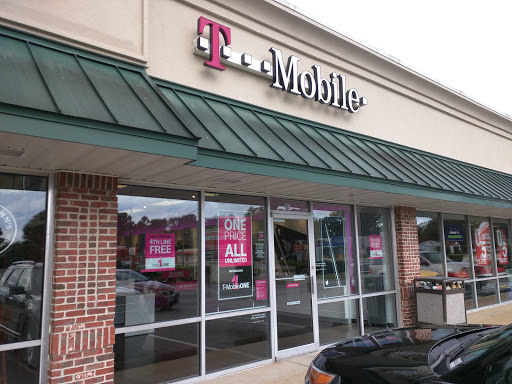 Cell Phone Store «T-Mobile», reviews and photos, 1345 Kempsville Rd, Virginia Beach, VA 23464, USA