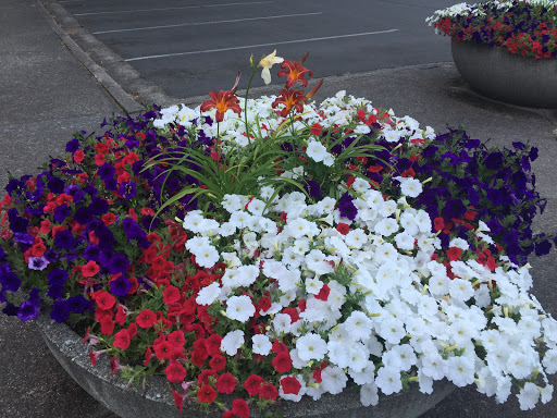 Real Estate Agency «Key Realty Group Inc - Eugene Oregon Real Estate Agency», reviews and photos, 627 Country Club Rd, Eugene, OR 97401, USA