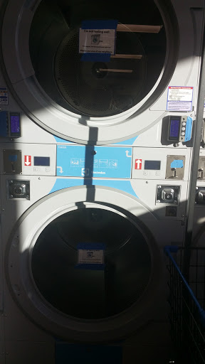Laundromat «Spring Clean Laundry», reviews and photos, 622 S Academy Blvd, Colorado Springs, CO 80910, USA
