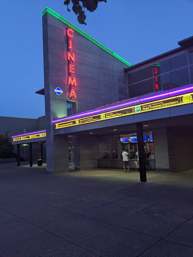 Movie Theater «Regal Cinemas Lakewood 15 & RPX», reviews and photos, 2410 84th St S, Lakewood, WA 98499, USA