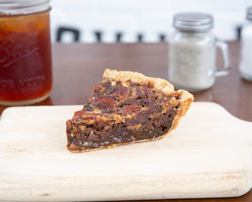 Barbecue Restaurant «Red Hub Food Co.», reviews and photos, 202 10th St NW, Charlottesville, VA 22903, USA