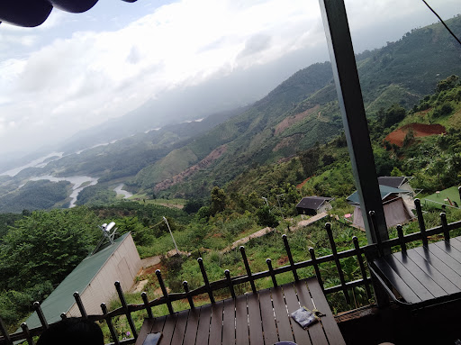 A SUÝ HOMESTAY FOOD and TOUR