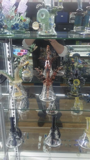 Tobacco Shop «BLUE MOON SMOKE SHOP», reviews and photos, 896 Massachusetts Ave, Cambridge, MA 02139, USA