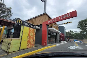 McDonald's Calapan image