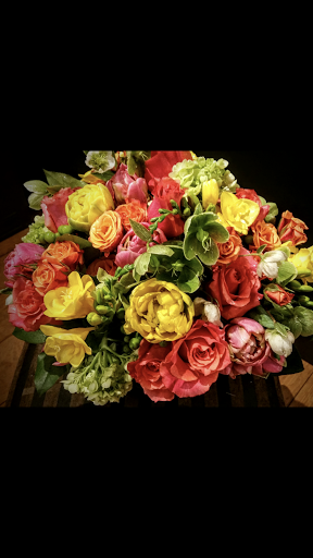 Florist «Flowers and Flowers by Adam Manjuck», reviews and photos, 876 Post Rd, Darien, CT 06820, USA