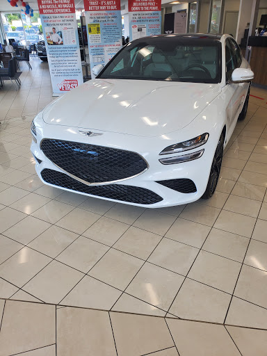 Hyundai Dealer «Fitzgerald Hyundai Rockville», reviews and photos, 11411 Rockville Pike, Rockville, MD 20852, USA