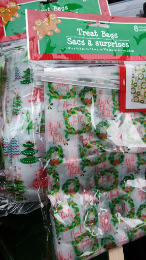 Dollar Store «Dollar Tree», reviews and photos, 806 Pelham Pkwy #4, Pelham, NY 10803, USA