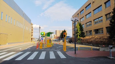 三井のリパーク 秋田県立循環器脳脊髄センター駐車場