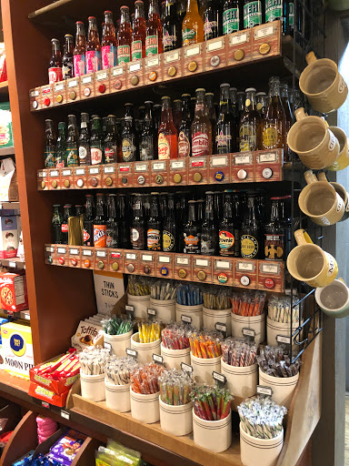 American Restaurant «Cracker Barrel Old Country Store», reviews and photos, 104 Travel Center Blvd, Dublin, GA 31021, USA