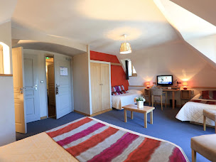 Photo n°2 de Logis Hôtel Restaurant & Spa Les Remparts à Salers ()