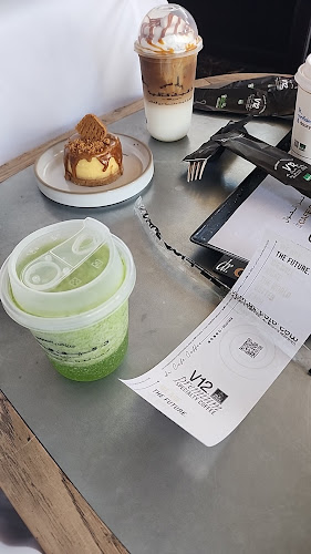 د. كيف كافيه (طلبات سيارة) - مقهى