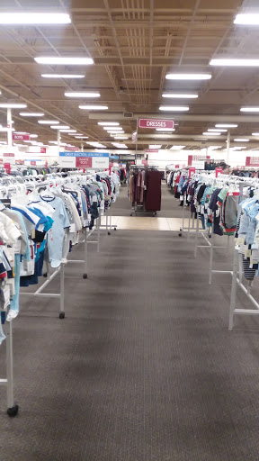 Clothing Store «Burlington Coat Factory», reviews and photos, 500 E Aurora Rd, Macedonia, OH 44056, USA