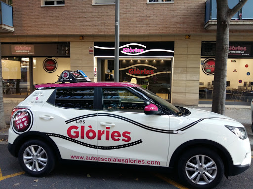 Autoescola LES GLÒRIES en Barcelona provincia Barcelona