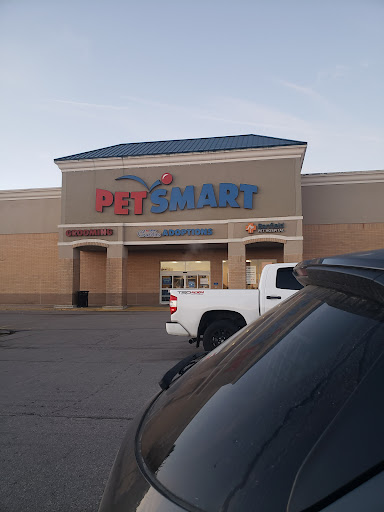 Pet Supply Store «PetSmart», reviews and photos, 1945 Pavilion Way, Lexington, KY 40509, USA