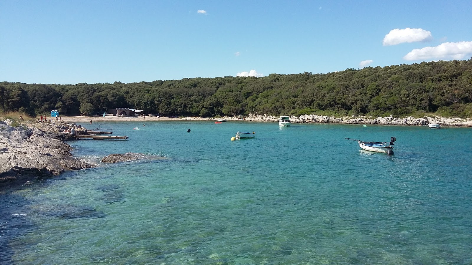 Foto di Kale beach con una superficie del ciottolo grigio