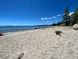 Photo de Hidden Beach Plaza situé dans une zone naturelle