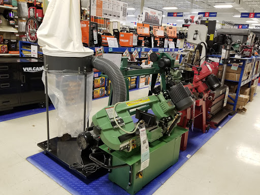 Hardware Store «Harbor Freight Tools», reviews and photos, 4600 Stadium Dr, Kalamazoo, MI 49008, USA