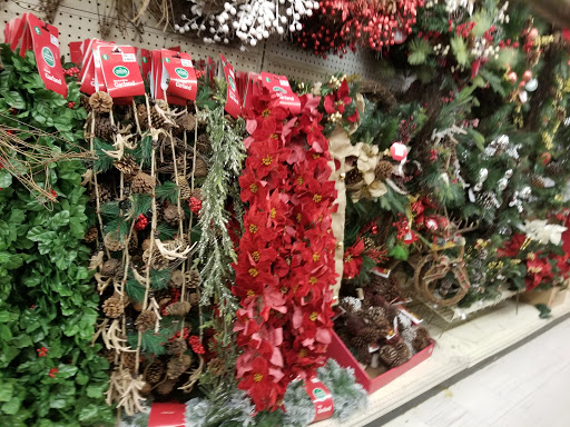 Discount Store «Big Lots», reviews and photos, 740 N Main St, Corona, CA 92880, USA