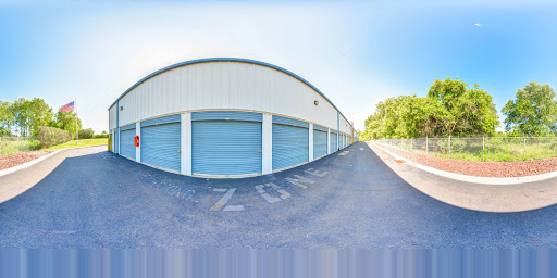 Self-Storage Facility «Metro Self Storage», reviews and photos, 100 Upper Silver Lake Rd, Newtown, PA 18940, USA