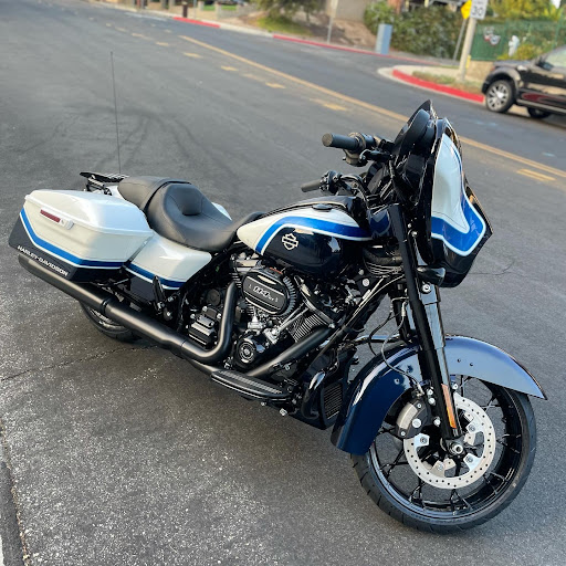 Harley-Davidson Dealer «Santa Clarita Harley-Davidson», reviews and photos, 21130 Centre Pointe Pkwy, Santa Clarita, CA 91350, USA