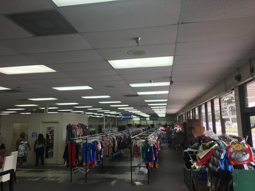 Thrift Store «Community Thrift Store», reviews and photos, 14244 N Nebraska Ave, Tampa, FL 33613, USA