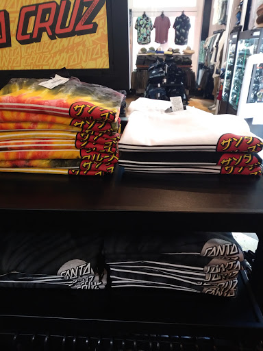 Book Store «Bookshop Santa Cruz», reviews and photos, 1520 Pacific Ave, Santa Cruz, CA 95060, USA