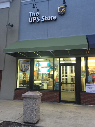 Shipping and Mailing Service «The UPS Store», reviews and photos, 10 Schalks Crossing Rd, Plainsboro Township, NJ 08536, USA