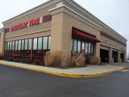 Discount Tire Store - New Lenox, IL, 681 E Lincoln Hwy, New Lenox, IL 60451, USA, 