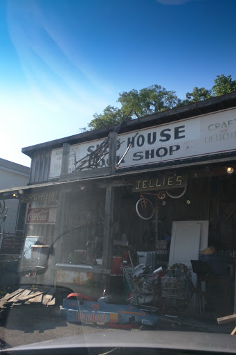 Gift Shop «Wild Wonderful Gift Shop», reviews and photos, 803 Mammoth Cave Rd, Cave City, KY 42127, USA