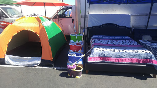 Drive-in Movie Theater «Rubidoux Drive-In Theatre and Swap Meet», reviews and photos, 3770 Opal St, Riverside, CA 92509, USA