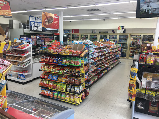 Convenience Store «Regis Convenience Store», reviews and photos, 5001 Lowell Blvd, Denver, CO 80221, USA