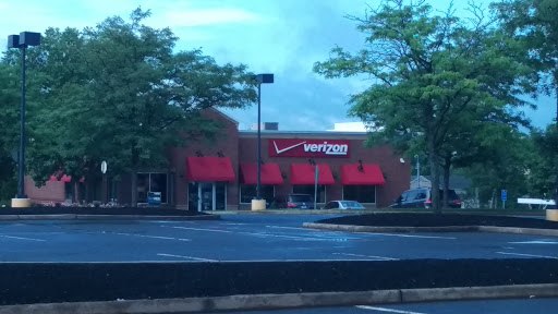 Cell Phone Store «Verizon», reviews and photos, 3140 Berlin Turnpike, Newington, CT 06111, USA