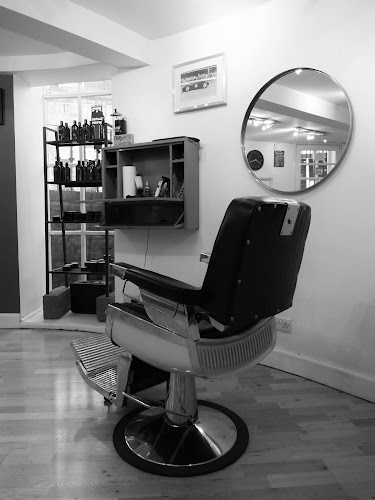 Reviews of blunted barbers in Edinburgh - Barber shop