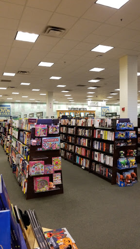 Book Store «Barnes & Noble», reviews and photos, 13719 W Bell Rd, Surprise, AZ 85374, USA