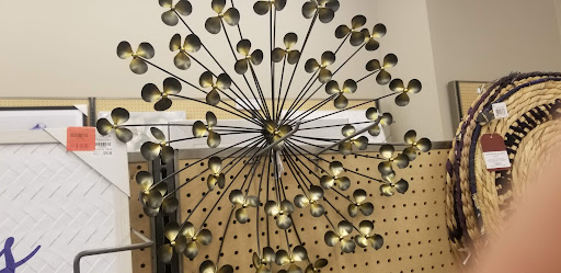 Home Goods Store «Tuesday Morning», reviews and photos, 1725 N Dysart Rd, Avondale, AZ 85392, USA