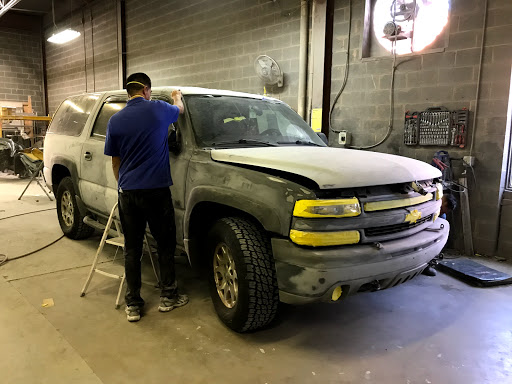 Auto Body Shop «Maaco Collision Repair & Auto Painting», reviews and photos, 4429 Brookfield Corporate Dr Suite 1000, Chantilly, VA 20151, USA
