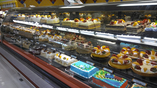 Mexican Grocery Store «Mi Pueblo Food Center», reviews and photos, 330 Bellam Blvd, San Rafael, CA 94901, USA