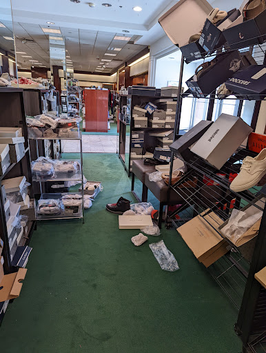 Shopping Mall «Auburn Mall», reviews and photos, 385 Southbridge St, Auburn, MA 01501, USA