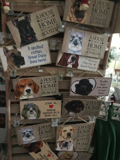 Thrift Store «Junke & Treasures», reviews and photos, 4501 Pacific Ave, Wildwood, NJ 08260, USA