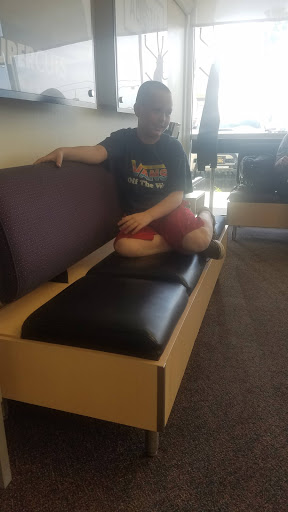 Hair Salon «Supercuts», reviews and photos, 16927 Devonshire St, Granada Hills, CA 91344, USA