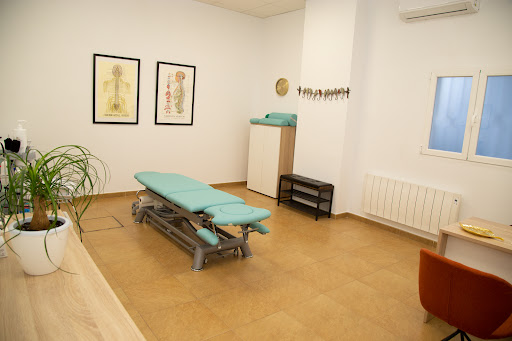 Quantum Fisioterapia Avanzada en Malpartida de Plasencia, Cáceres‎