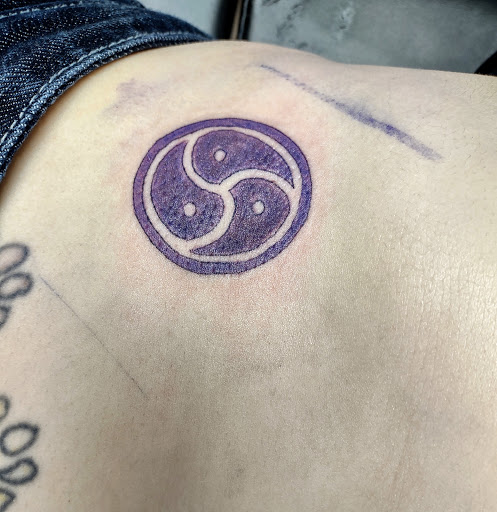 Explore gap filler tattoo background shading ideas, creative tattoo ideas in Sidney, available at Spectrum Tattoo Studio