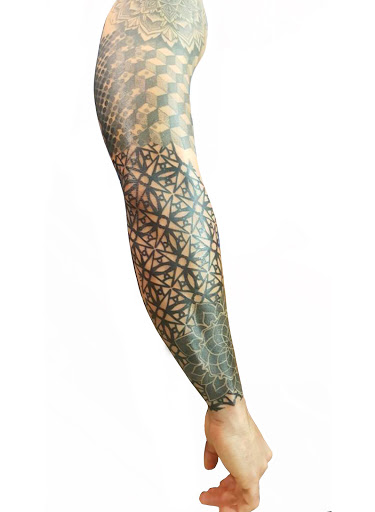 Explore caribbean tattoo ideas, creative tattoo ideas in Saint Petersburg, available at Buku Tattoo Studio