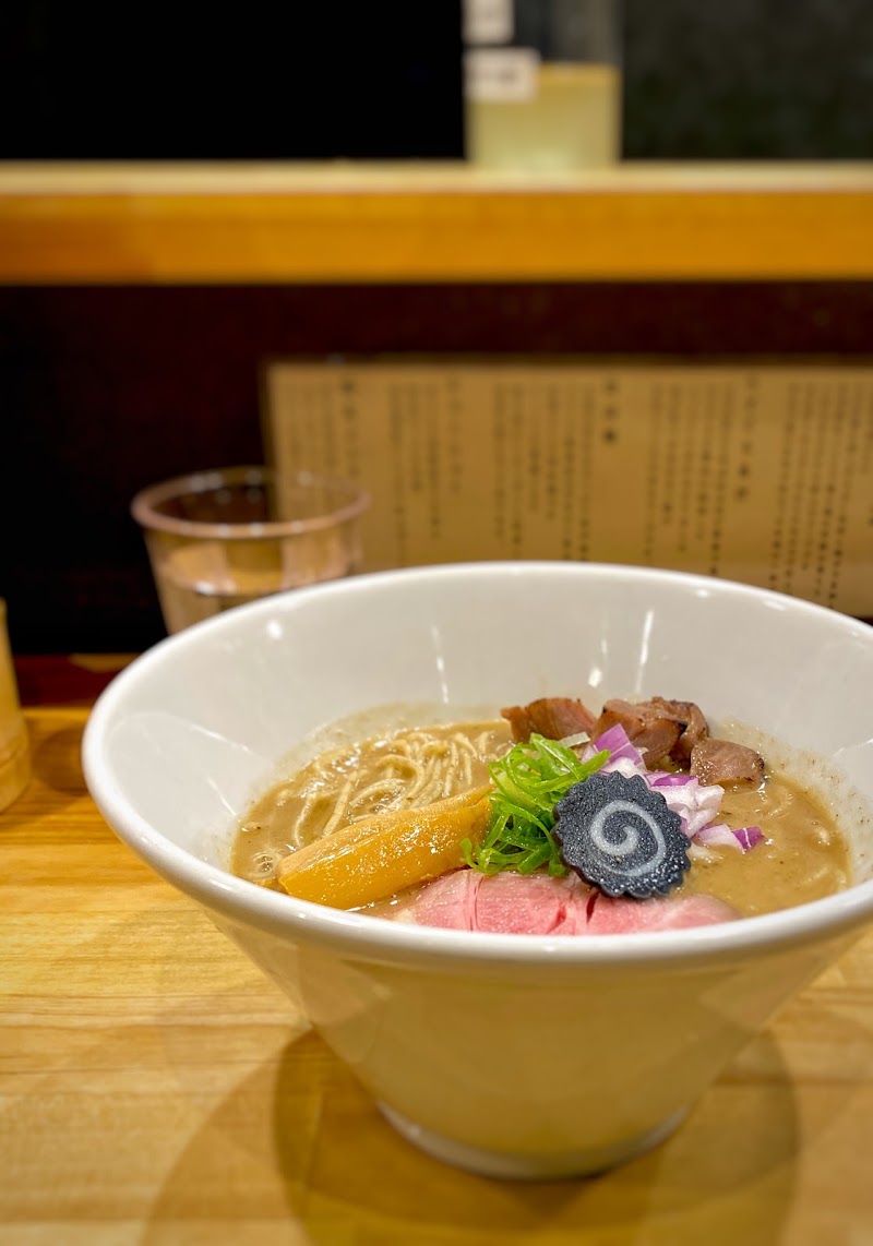 らぁ麺 なお人 なおと 福岡県福岡市中央区渡辺通 ラーメン屋 グルコミ