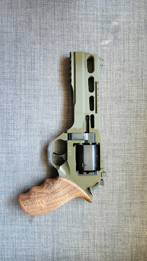 Gun Shop «Bullseye Tactical Supply», reviews and photos, 106 Main St, Woodbridge, NJ 07095, USA