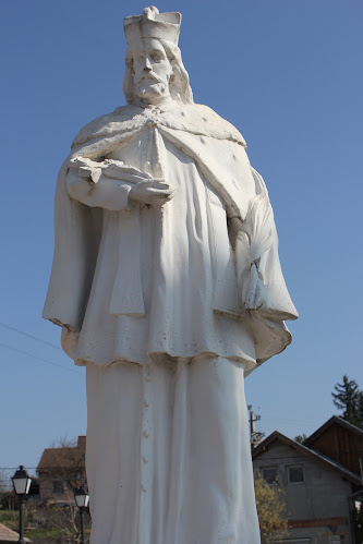 Értékelések erről a helyről: Bosnyák Szent János szobor, Ercsi - Kertészkedő