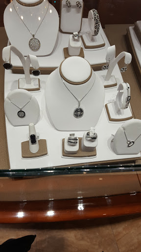 Jewelry Store «Roman Jewelers», reviews and photos, 500 Commons Way, Bridgewater, NJ 08807, USA
