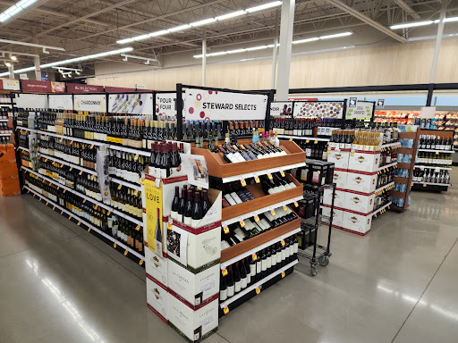 Grocery Store «Meijer», reviews and photos, 7701 Green Bay Rd, Kenosha, WI 53142, USA